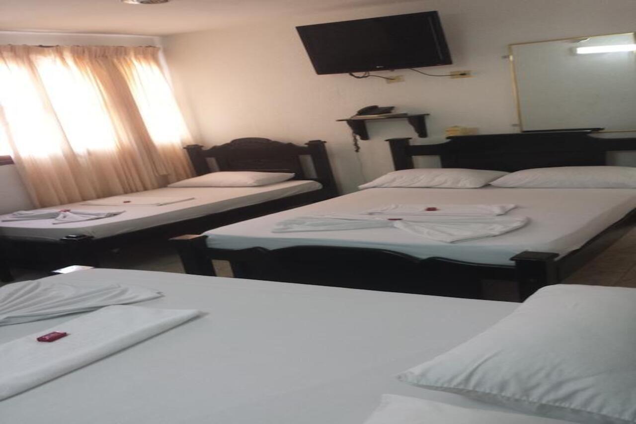 Hotel La Casa Del Turista Cartagena ภายนอก รูปภาพ
