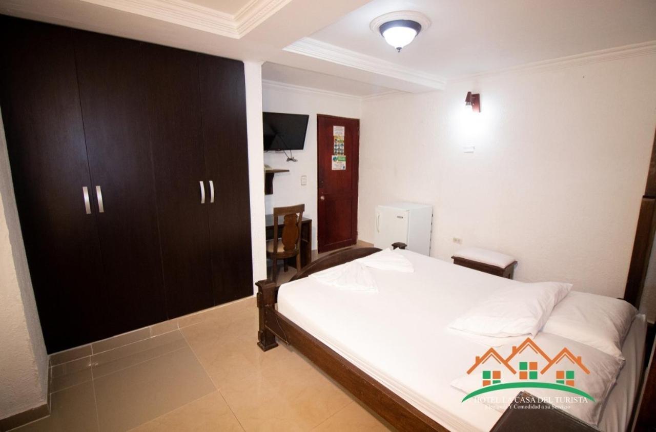 Hotel La Casa Del Turista Cartagena ภายนอก รูปภาพ