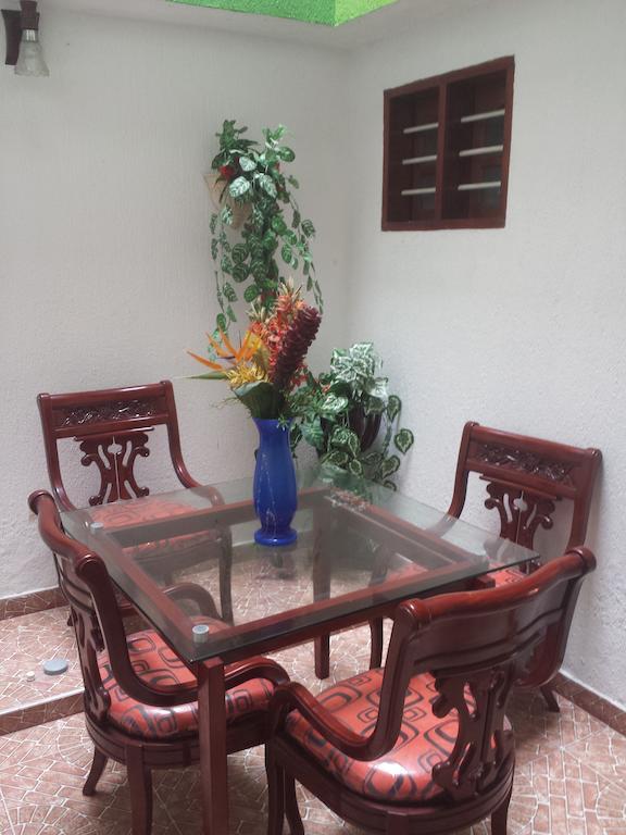 Hotel La Casa Del Turista Cartagena ภายนอก รูปภาพ
